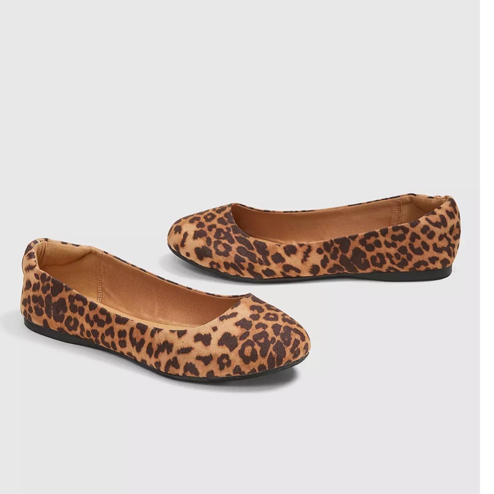 Cheetah flats size 6